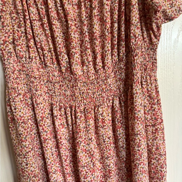 SHEIN Curve Ditsy floral print milkmaid Bardot smocked dress size 3XL - Picture 4 of 9